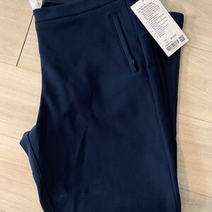 LULULEMON ON THE MOVE PANT - NWT